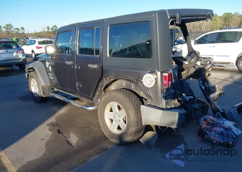 2016 Jeep Wrangler Unlimited Sport z USA, uszkodzony, nr VIN 1C4BJWDG1GL348933